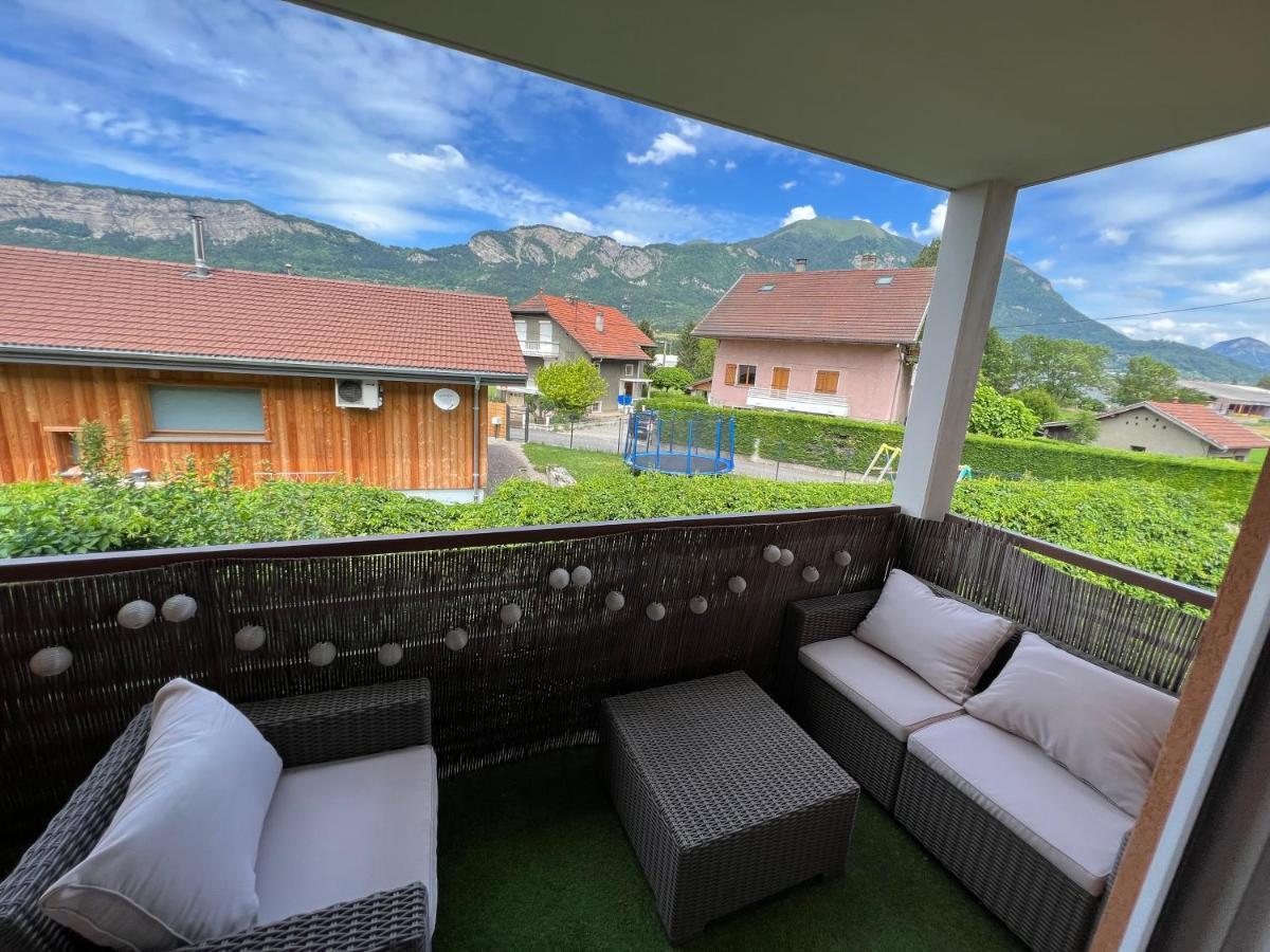 Appartement Entre Lacs, Montagnes Et Stations De Ski ボンヌヴィル エクステリア 写真
